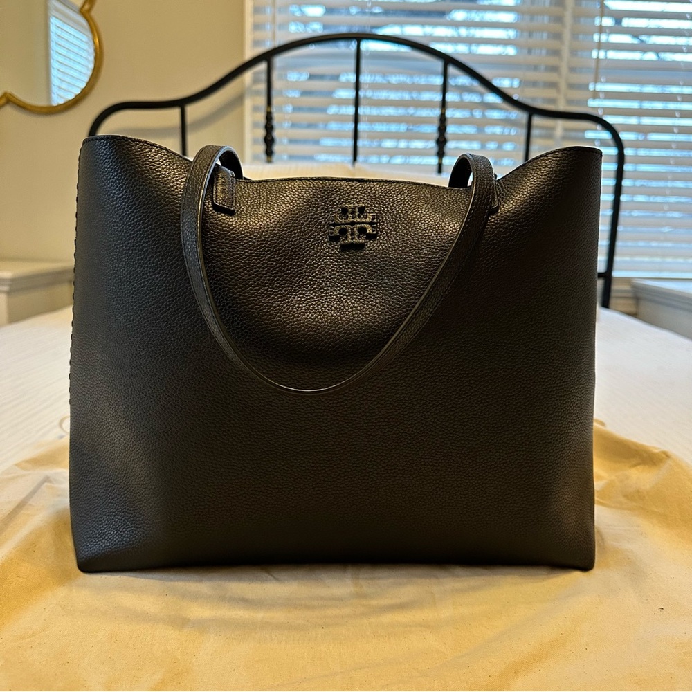 Tory Burch McGraw Tote in Black